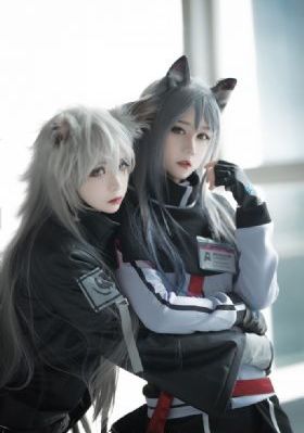 美女考逼